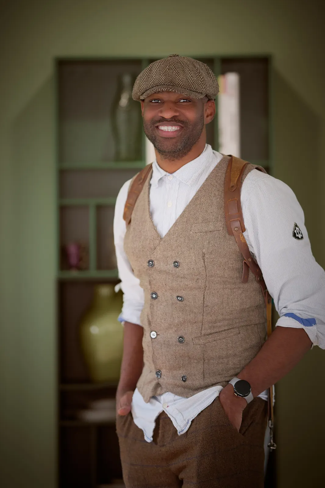 Portrait of Aaron Bowser, photographer with studios in Hagen and Solingen.