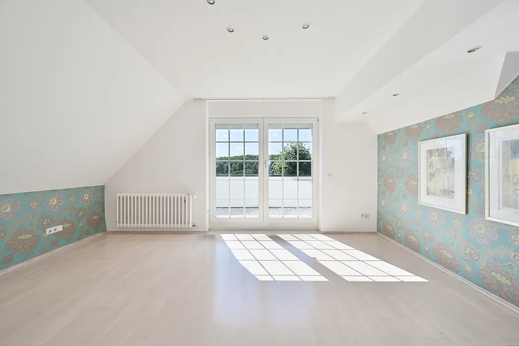 Digital Room Staging — before staging